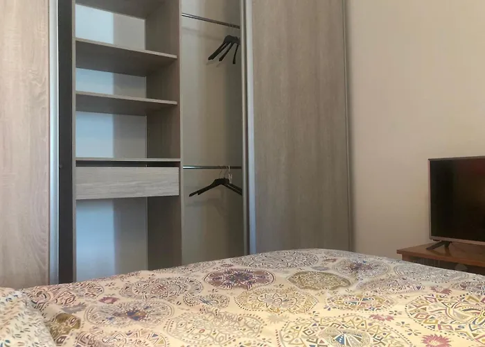 Appartamento Rdc 35m2 Plein Centre Foix