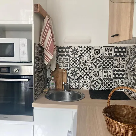 Apartment Rdc 35m2 Plein Centre Foix
